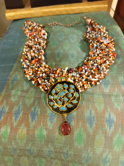 Multicolour Weaves with Meenakari Jade 