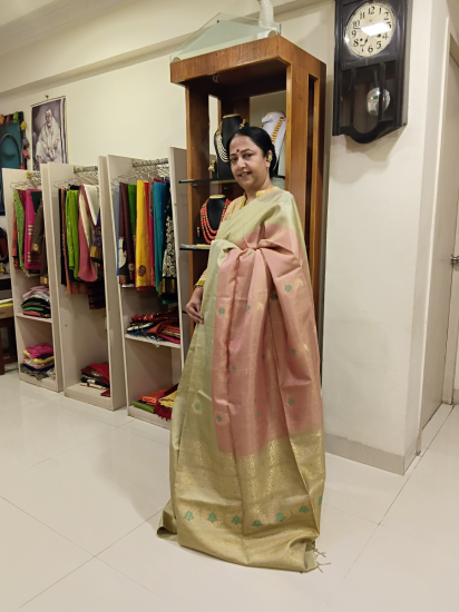 200 gms  Ahimsa Silk Zari Butte 