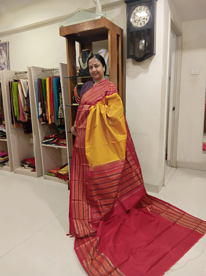 Korvai Ahimsa silk with meenakari border