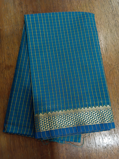 Blouse bits