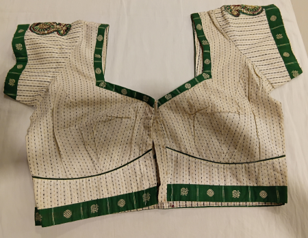 Pattern blouse