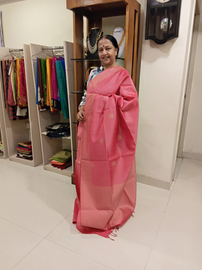 Handwoven Gicha silk with zari  border