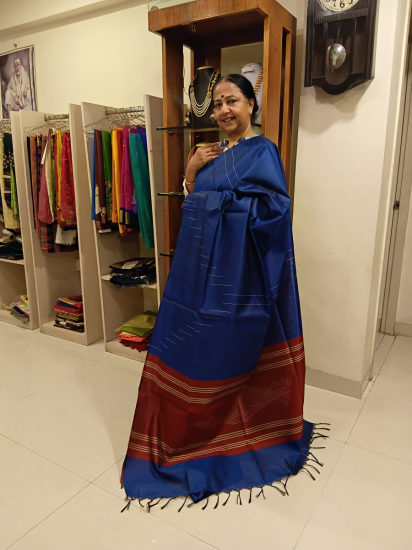 Body woven borderless Gicha silk saree