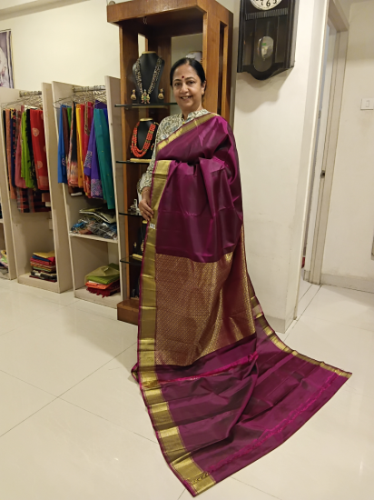 Shruti collections 200gms silk 