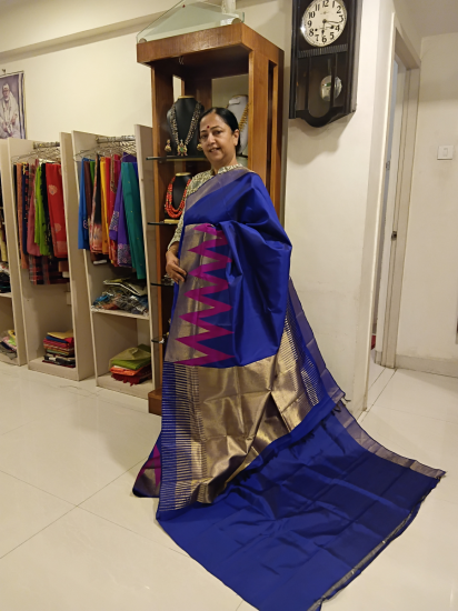 Korvai temple border saree with tissue border and pallu