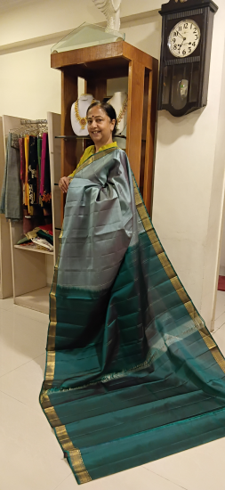 Ahimsa silk with small border dual tone saree