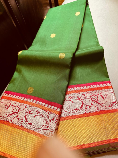 Ahimsa silk saree with kalashetra border with rich zari pallu
