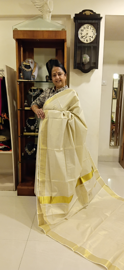 Golden tissue zari saree with bavanchi border