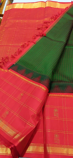Silk cotton saree with contrast border