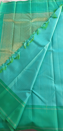 Ahimsa silk saree with 1000 buttes all over 