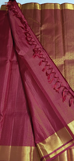 Kothadi checks Ahimsa silk saree with vanki border